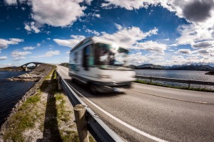 Samferdselsministeren trenerer livreddende trafikksikkerhetstiltak