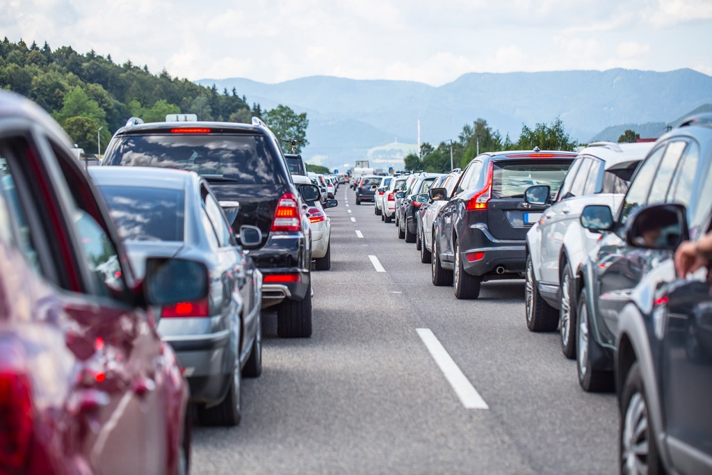 Fire omkom i trafikken i juli