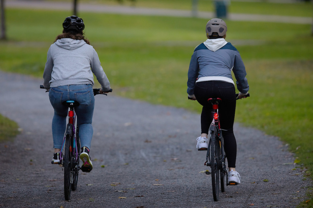 Fem råd for trafikksikker sykling om våren