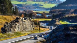 Høring om mer fleksible vegnormaler: God anledning til å skrote smal firefelts motorvei